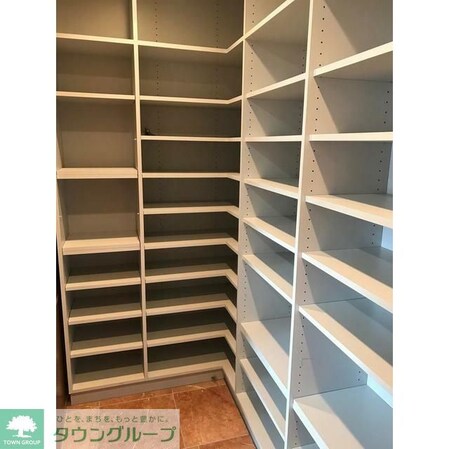 青山パークタワーの物件内観写真